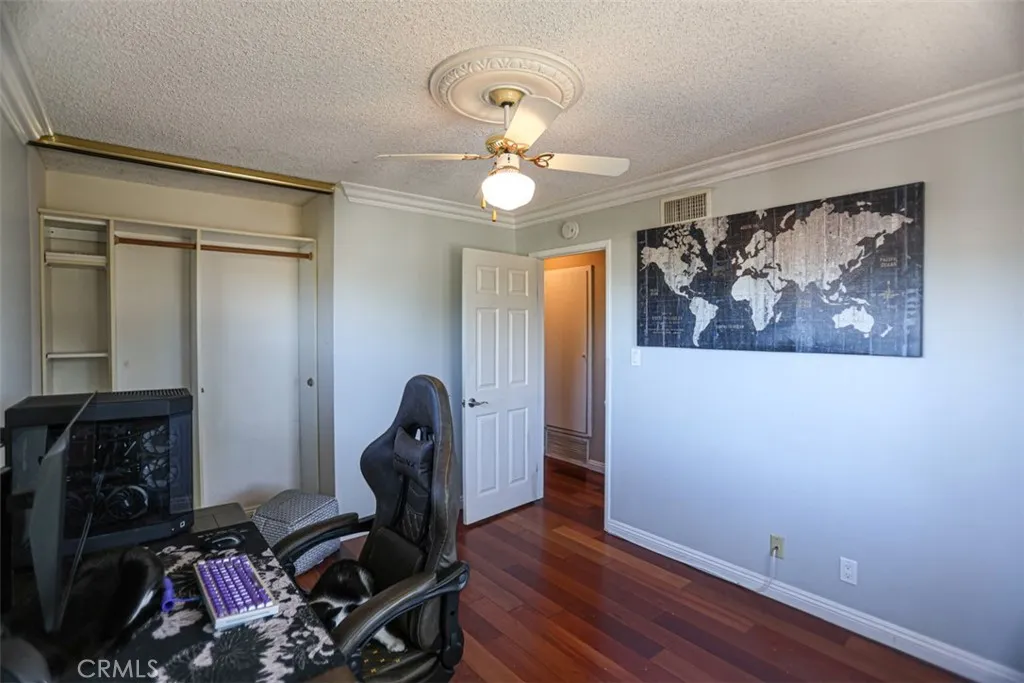 832 Magarian, Fallbrook, California 92028 home-pic-10