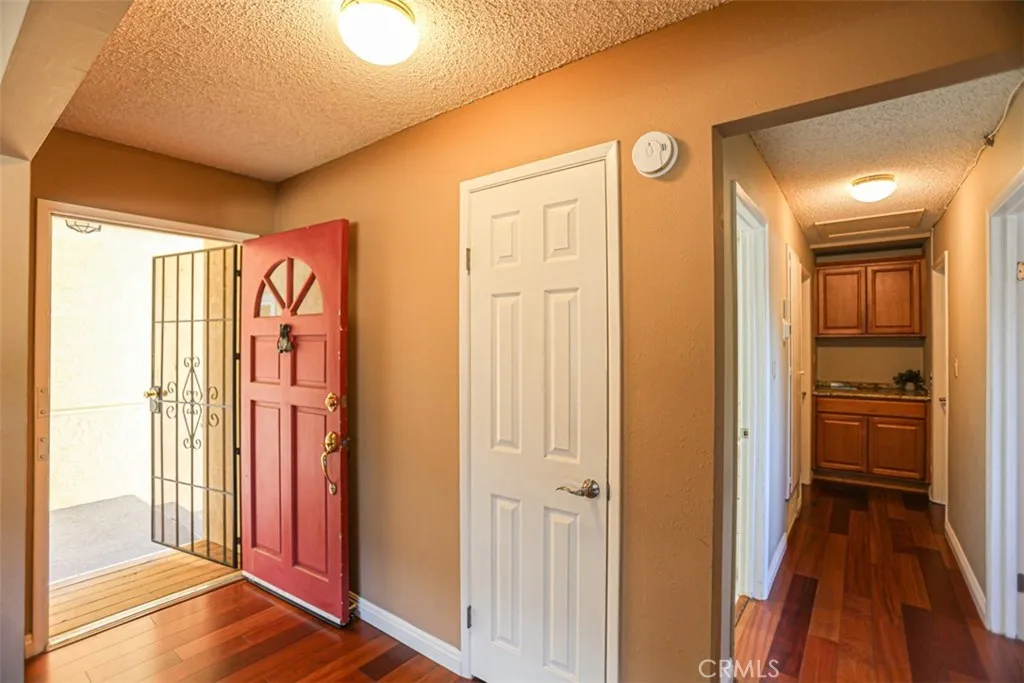 832 Magarian, Fallbrook, California 92028 home-pic-5