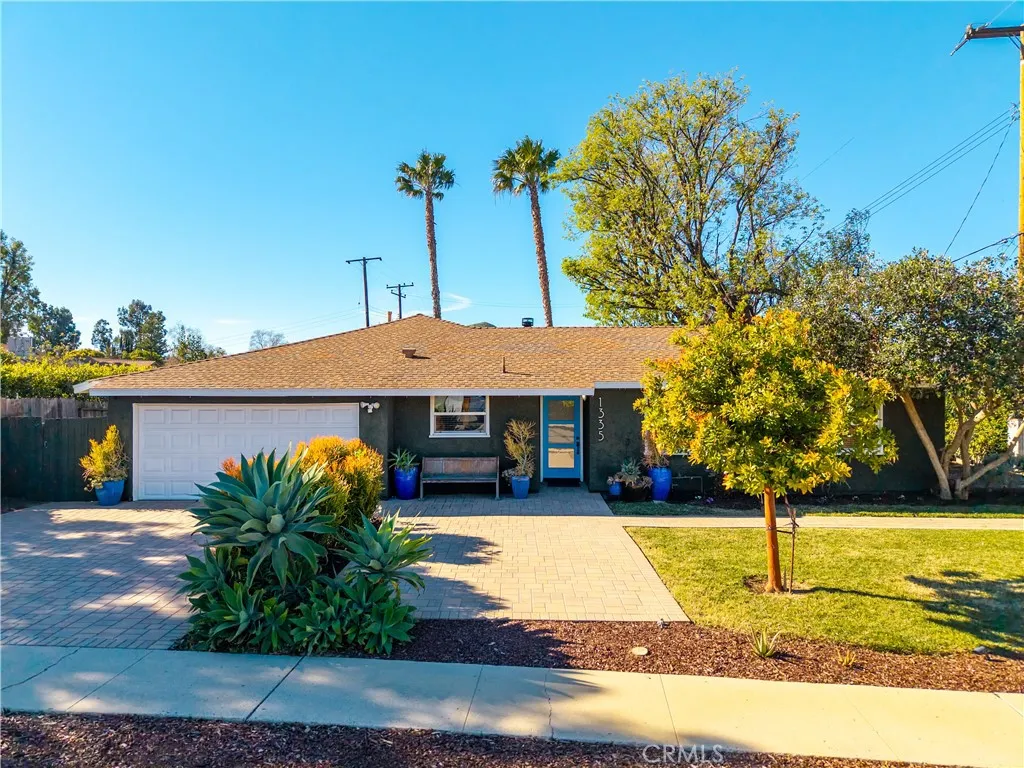 1335 El Monte Drive, Simi Valley, California 93065 home-pic-1