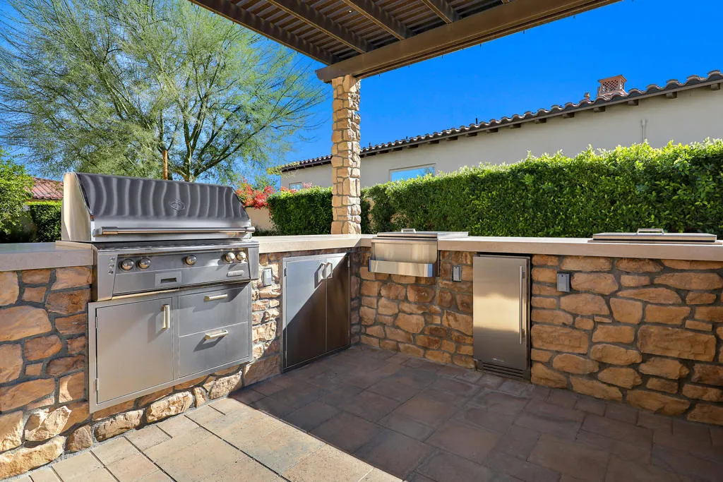 54820 Aristides Court, La Quinta, California 92253 home-pic-35