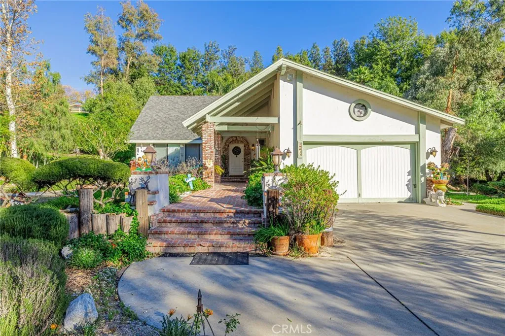 30642 Gilmour, Castaic, California 91384 home-pic-1