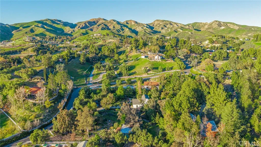 30642 Gilmour, Castaic, California 91384 home-pic-18