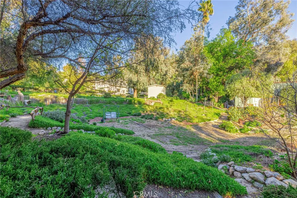 30642 Gilmour, Castaic, California 91384 home-pic-11