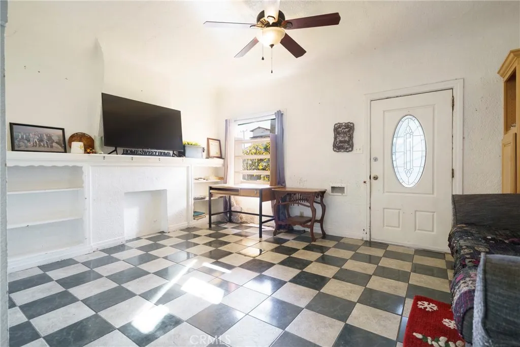 620 W 8th, San Pedro, California 90731 home-pic-8