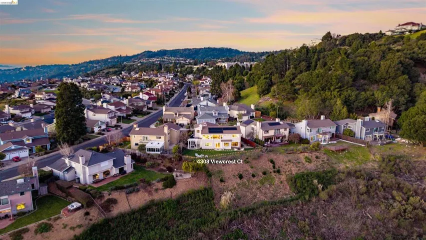 4308 View Crest Ct, Oakland, California 94619