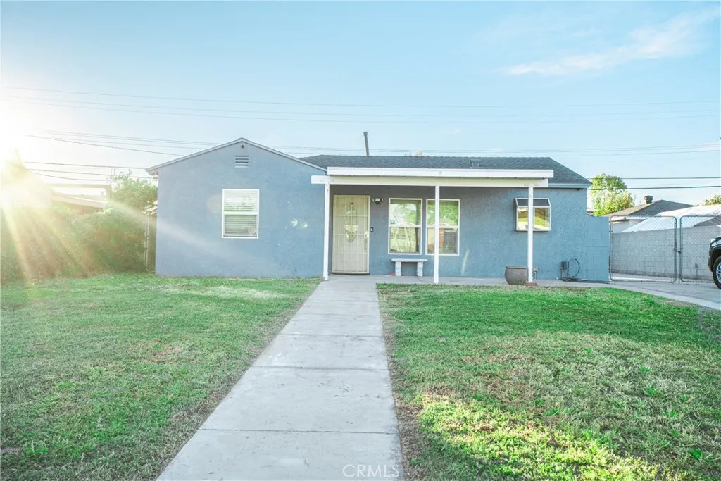 5227 N Fairvalley, Covina, California 91722 home-pic-1