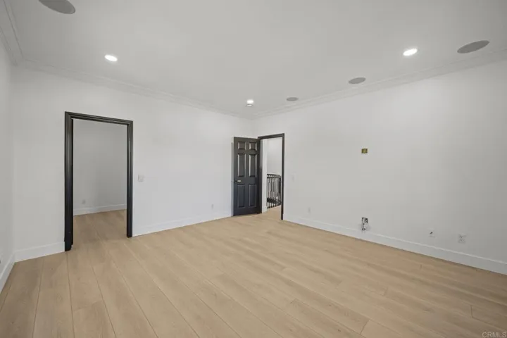 1689 Docena Road, Carlsbad, California 92011