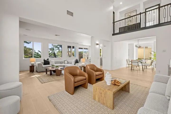 1689 Docena Road, Carlsbad, California 92011