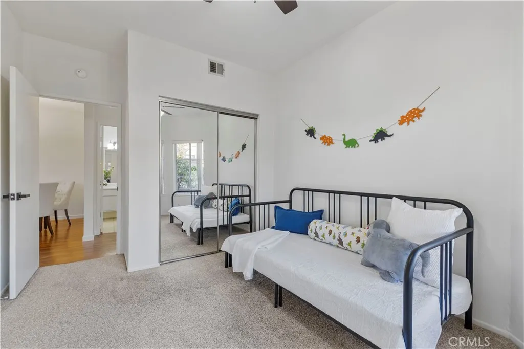 23839 Del Monte Drive 91, Valencia, California 91355 home-pic-13