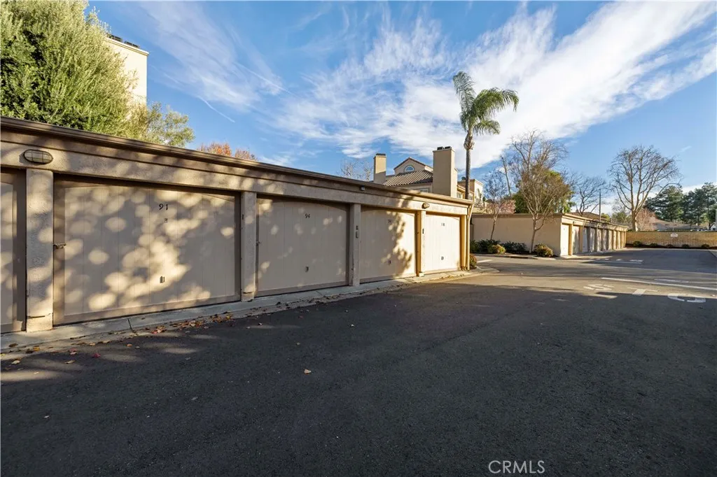 23839 Del Monte Drive 91, Valencia, California 91355 home-pic-26