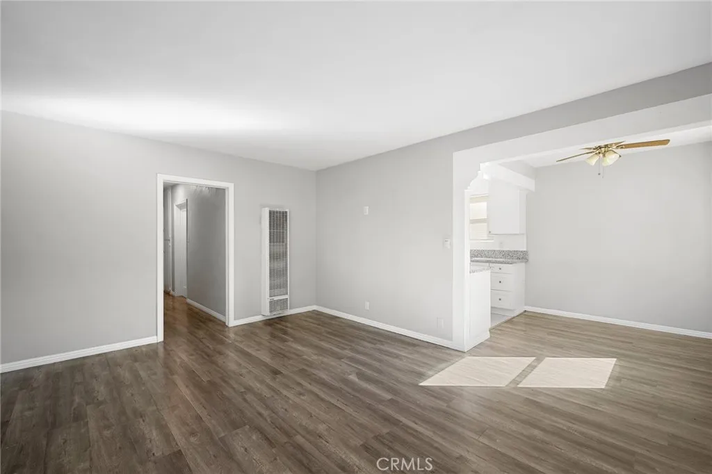 198 W Elmwood, Burbank, California 91502 home-pic-7