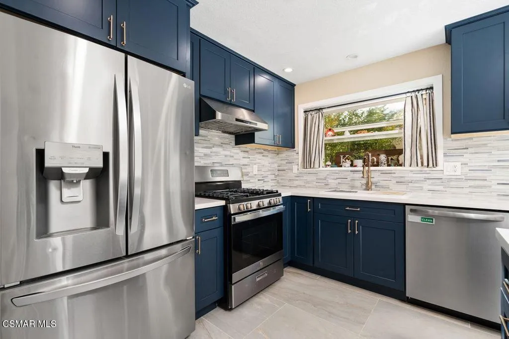 15165 Marquette Street C, Moorpark, California 93021 home-pic-10