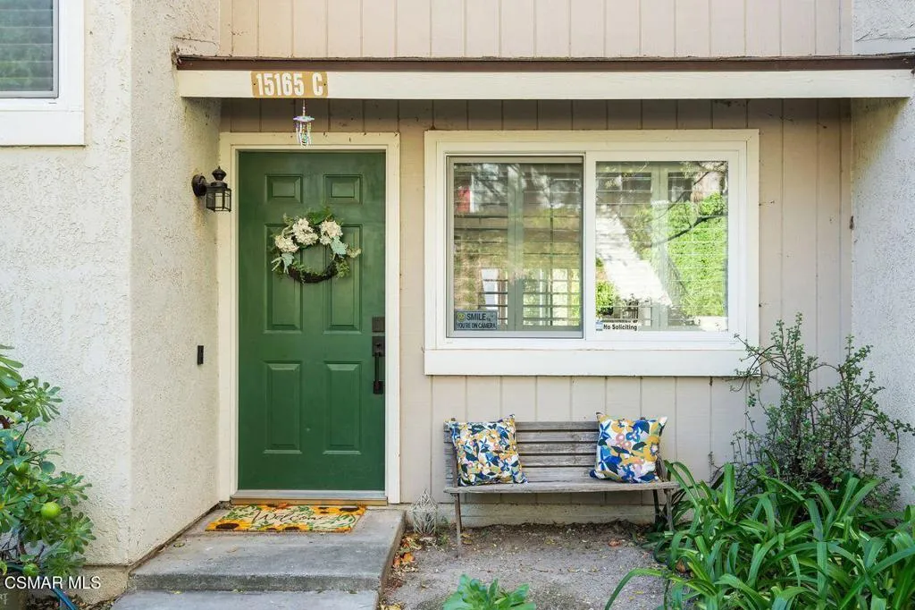 15165 Marquette Street C, Moorpark, California 93021 home-pic-3