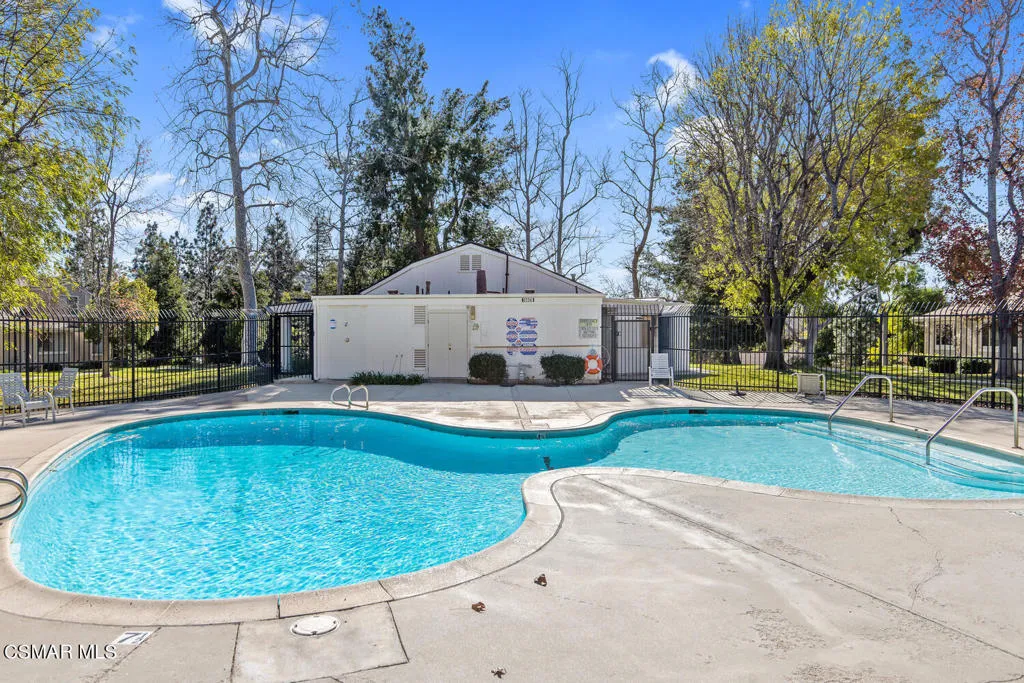15165 Marquette Street C, Moorpark, California 93021 home-pic-33