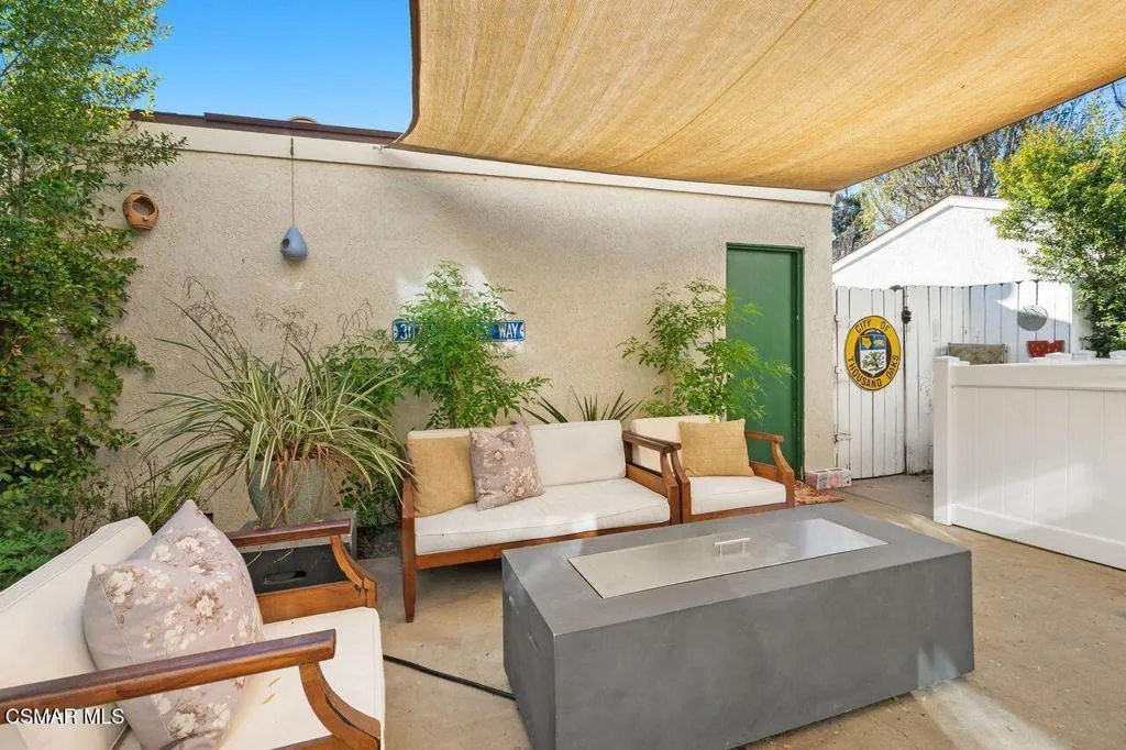 15165 Marquette Street C, Moorpark, California 93021 home-pic-24