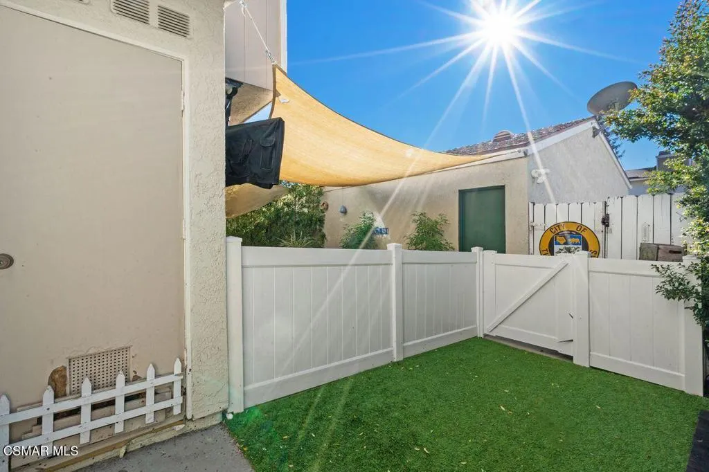 15165 Marquette Street C, Moorpark, California 93021 home-pic-29