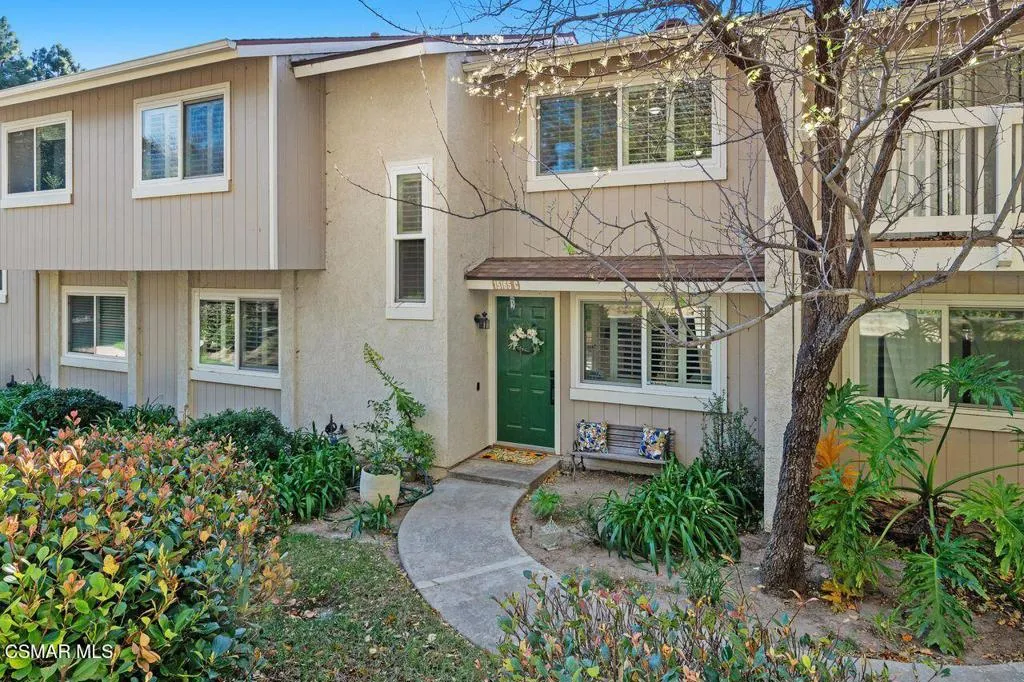 15165 Marquette Street C, Moorpark, California 93021 home-pic-1