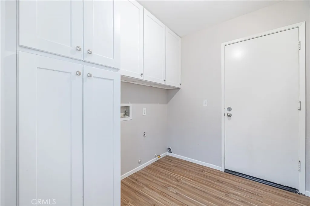 2047 Sundance Court, Palmdale, California 93351 home-pic-25