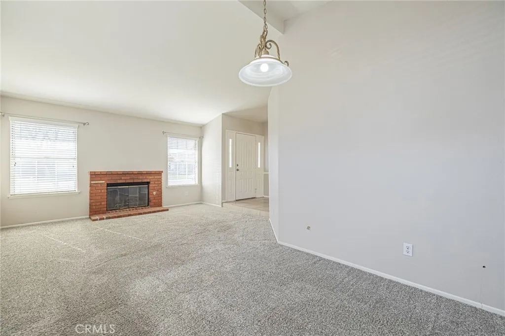 2047 Sundance Court, Palmdale, California 93351 home-pic-13
