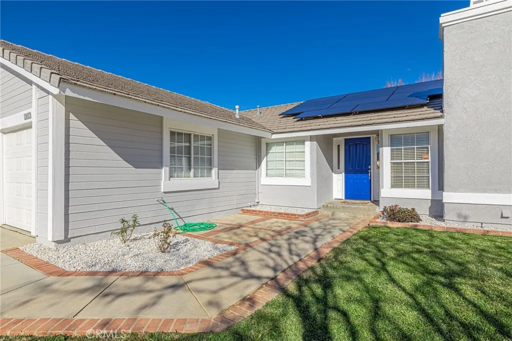 2047 Sundance Court, Palmdale, California 93351 home-pic-30