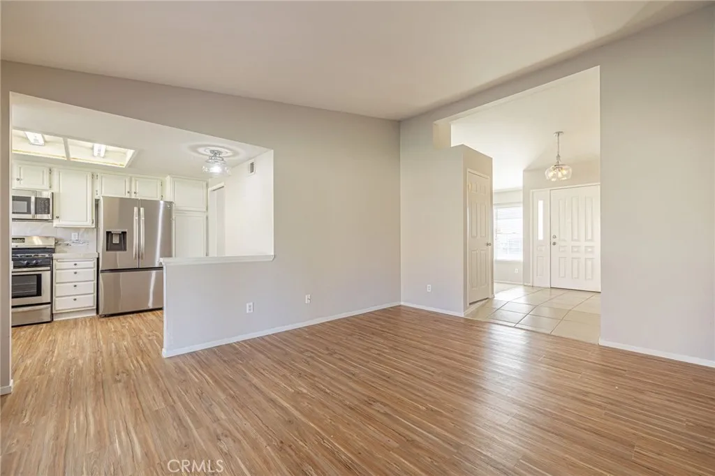 2047 Sundance Court, Palmdale, California 93351 home-pic-20