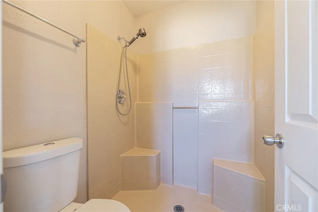 2047 Sundance Court, Palmdale, California 93351 home-pic-18
