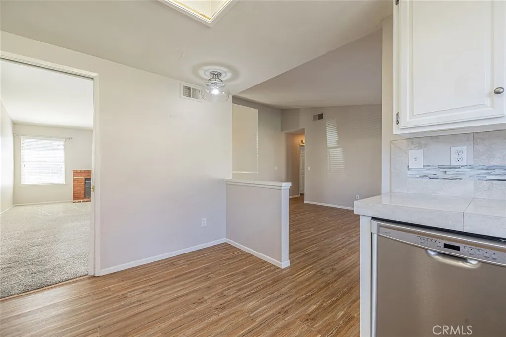 2047 Sundance Court, Palmdale, California 93351 home-pic-22