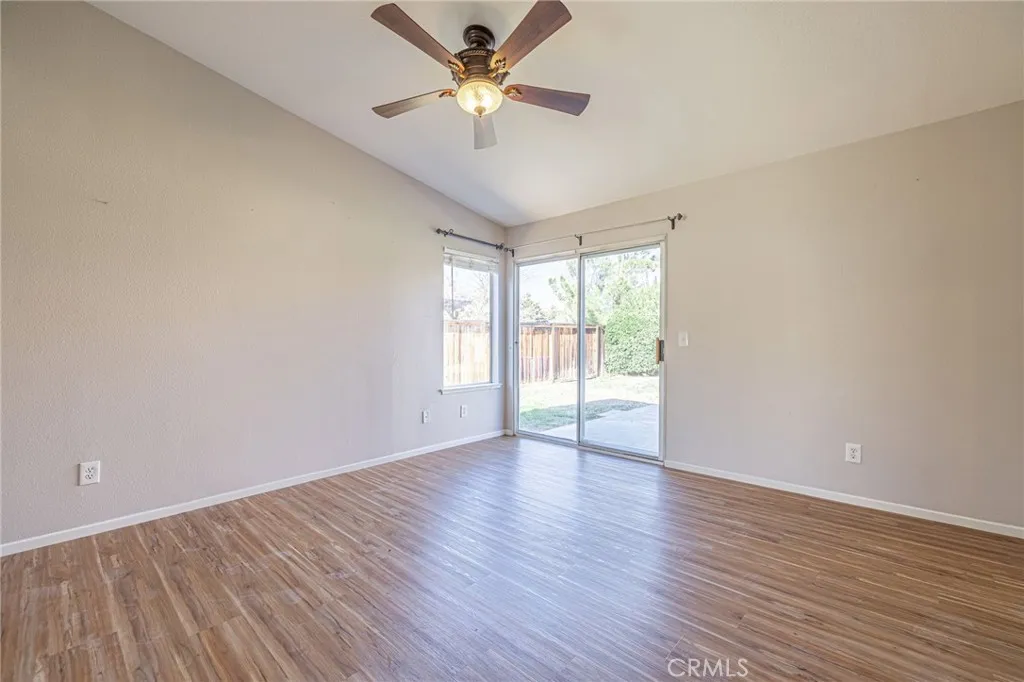 2047 Sundance Court, Palmdale, California 93351 home-pic-14