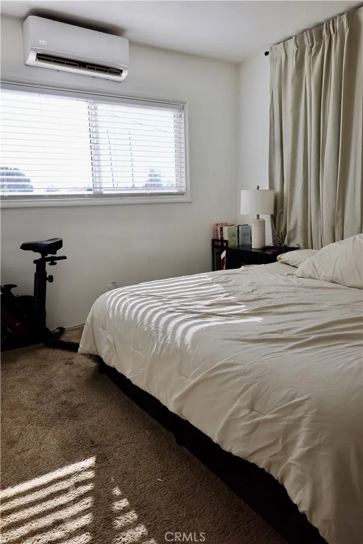 5889 Dogwood Street, San Bernardino, California 92404 home-pic-11