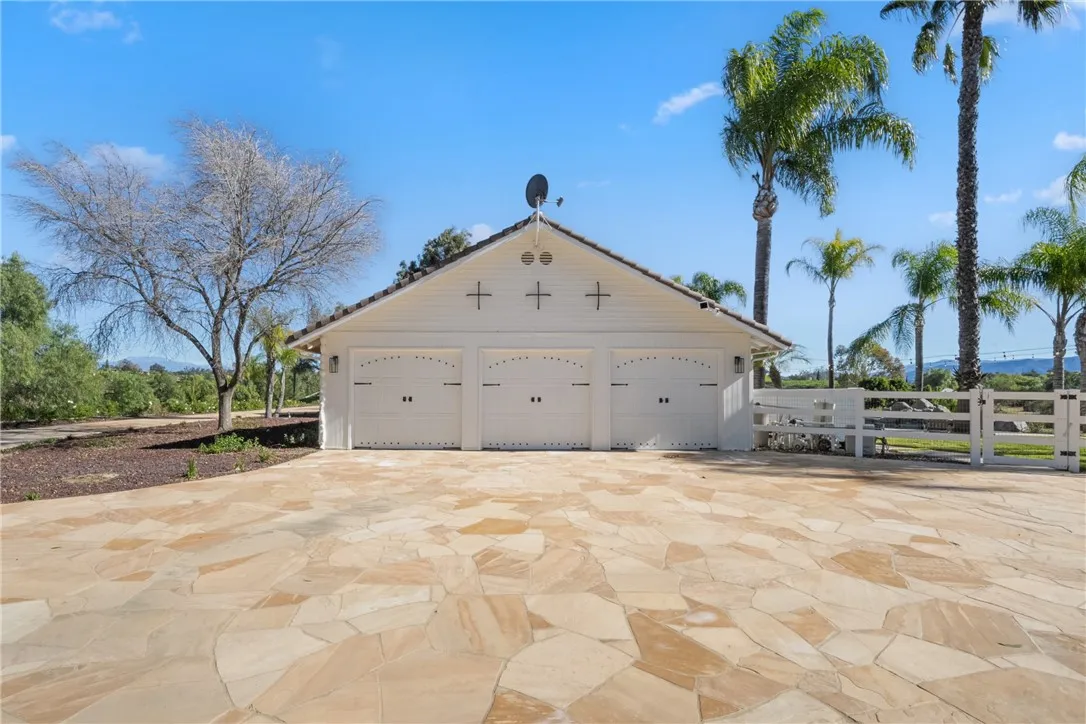 33905 Pauba, Temecula, California 92592 home-pic-57