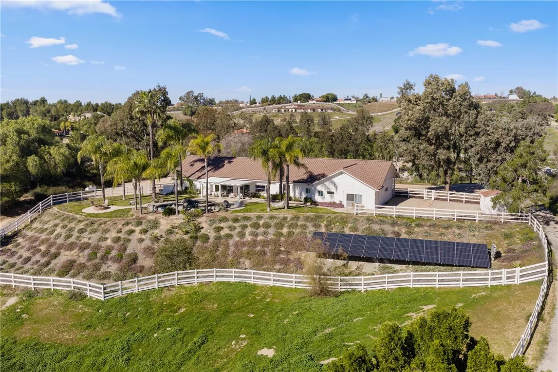 33905 Pauba, Temecula, California 92592 home-pic-9
