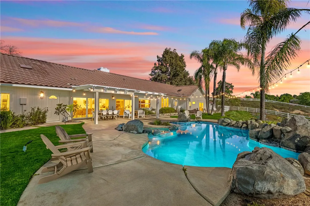 33905 Pauba, Temecula, California 92592 home-pic-2