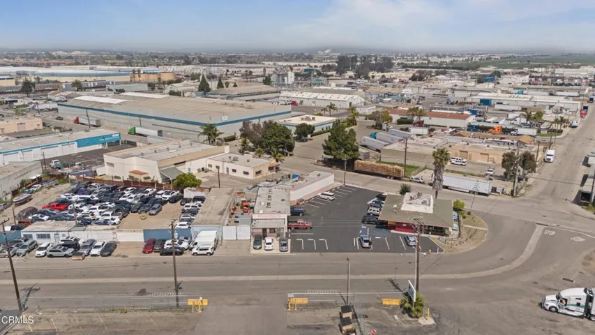 DJI_20240421140406_0044_D-min