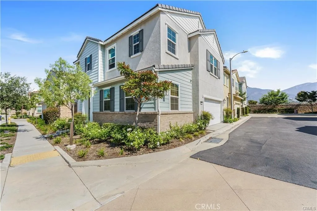 1633 Topeka, Upland, California 91784 home-pic-19