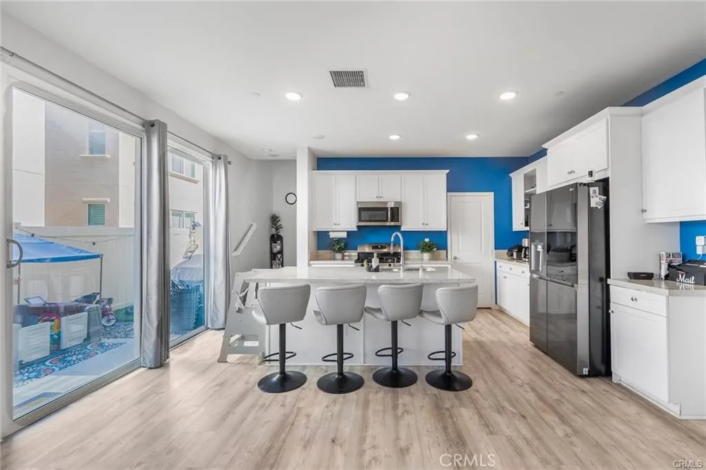 1633 Topeka, Upland, California 91784 home-pic-9