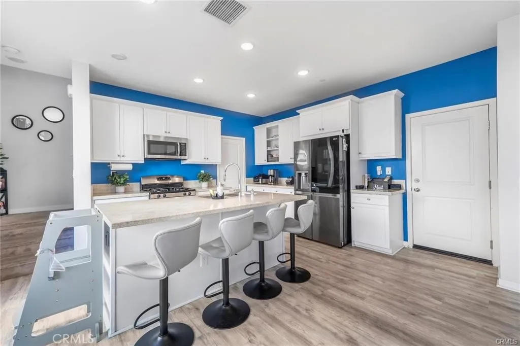 1633 Topeka, Upland, California 91784 home-pic-20