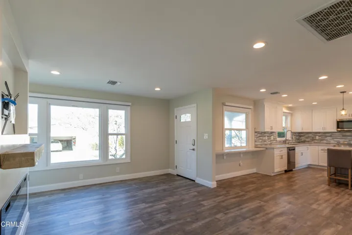 1720ELINFIELD_FLEXMLS-11