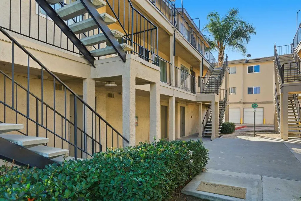 239 50th Street 35, San Diego, California 92102 home-pic-21