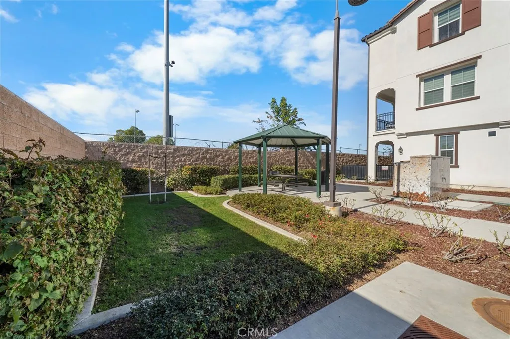 330 Via Amor Place, Fullerton, California 92832 home-pic-35