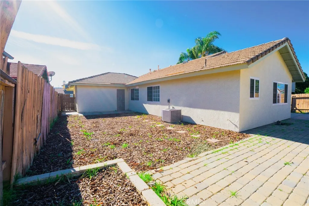 24410 Carman, Moreno Valley, California 92551 home-pic-16