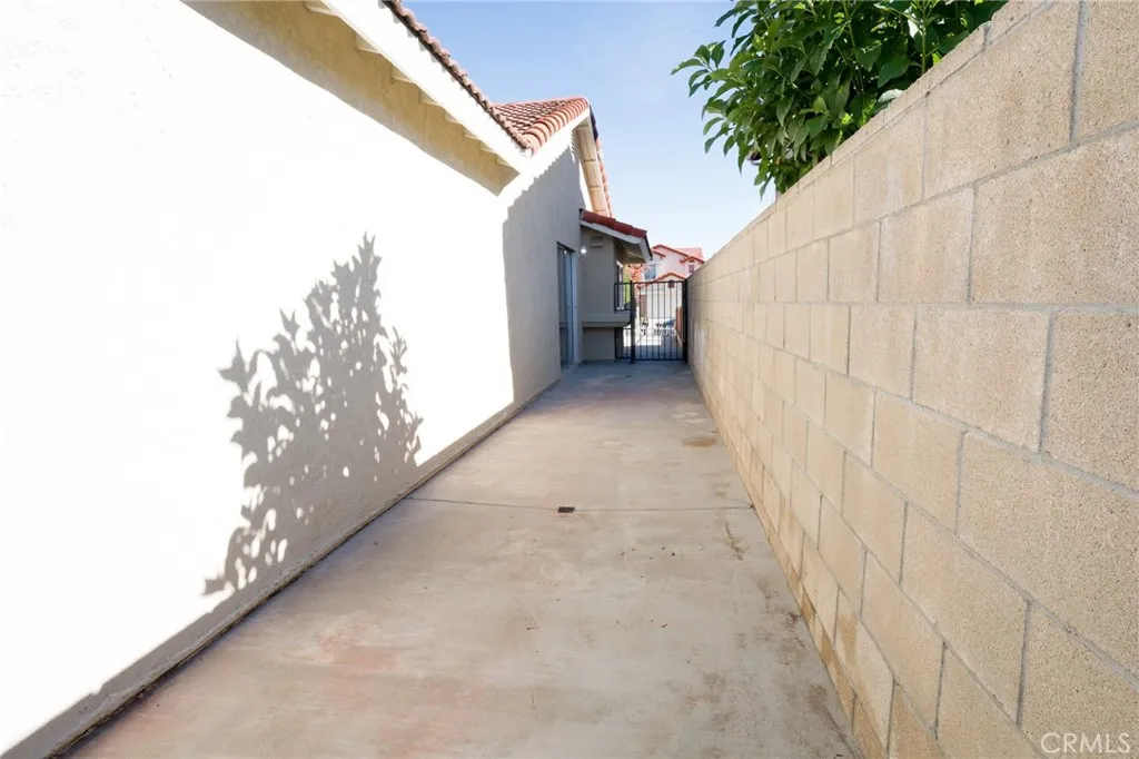 13139 Kiowa, Moreno Valley, California 92553 home-pic-12