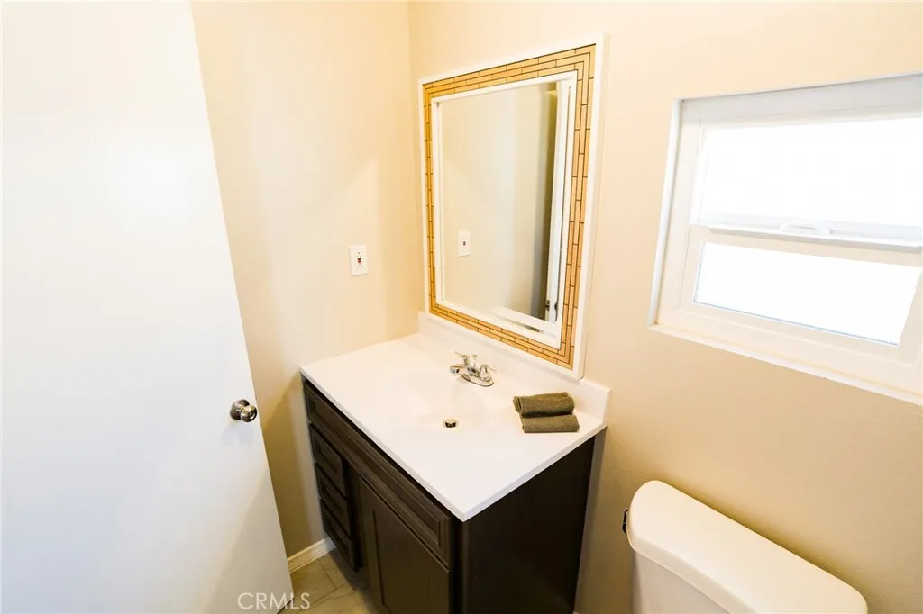 13139 Kiowa, Moreno Valley, California 92553 home-pic-9
