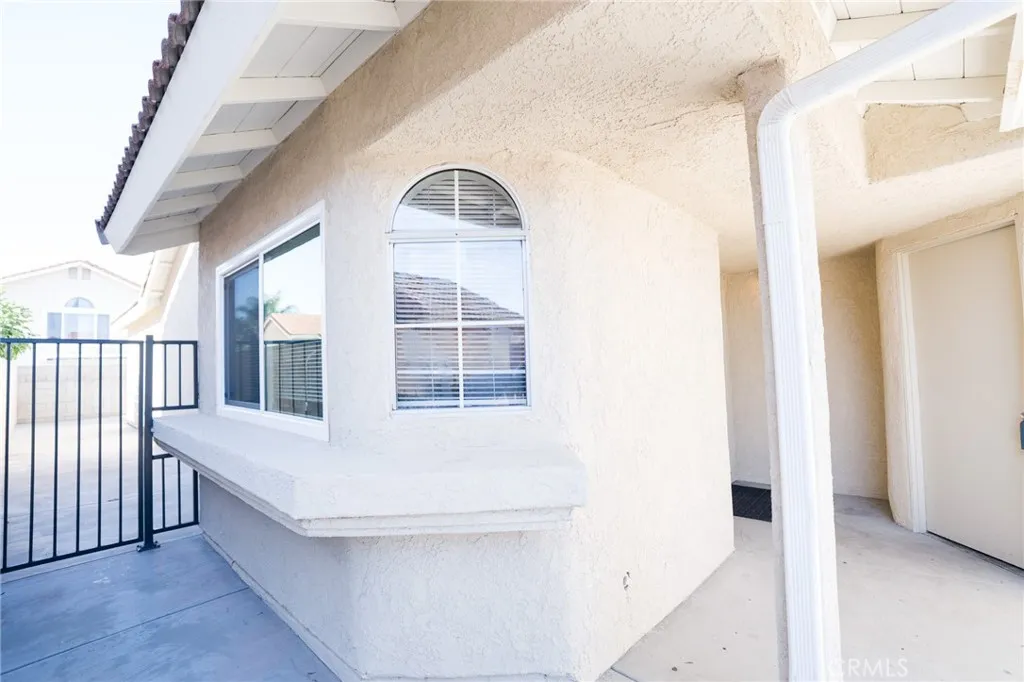 13139 Kiowa, Moreno Valley, California 92553 home-pic-3