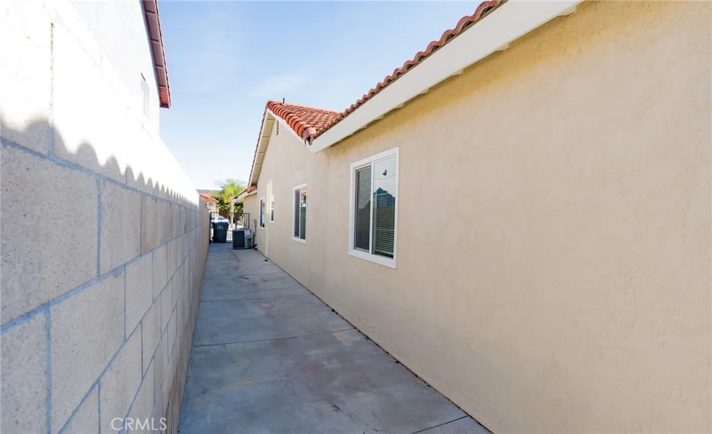 13139 Kiowa, Moreno Valley, California 92553 home-pic-15