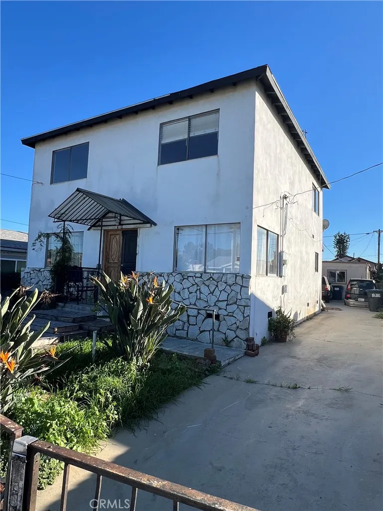 4616 Hammel, Los Angeles, California 90022 home-pic-1