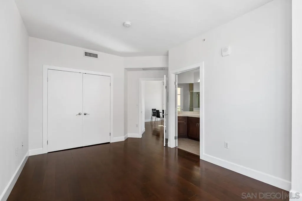 530 K St 303, San Diego, California 92101 home-pic-18