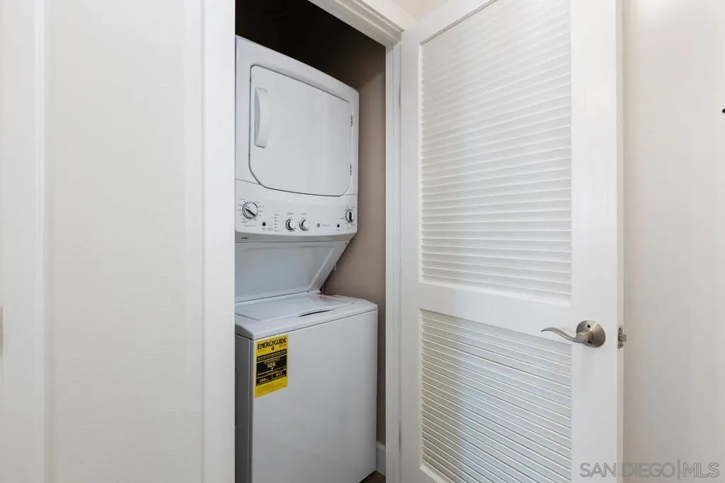530 K St 303, San Diego, California 92101 home-pic-19
