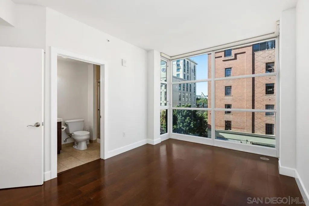 530 K St 303, San Diego, California 92101 home-pic-17
