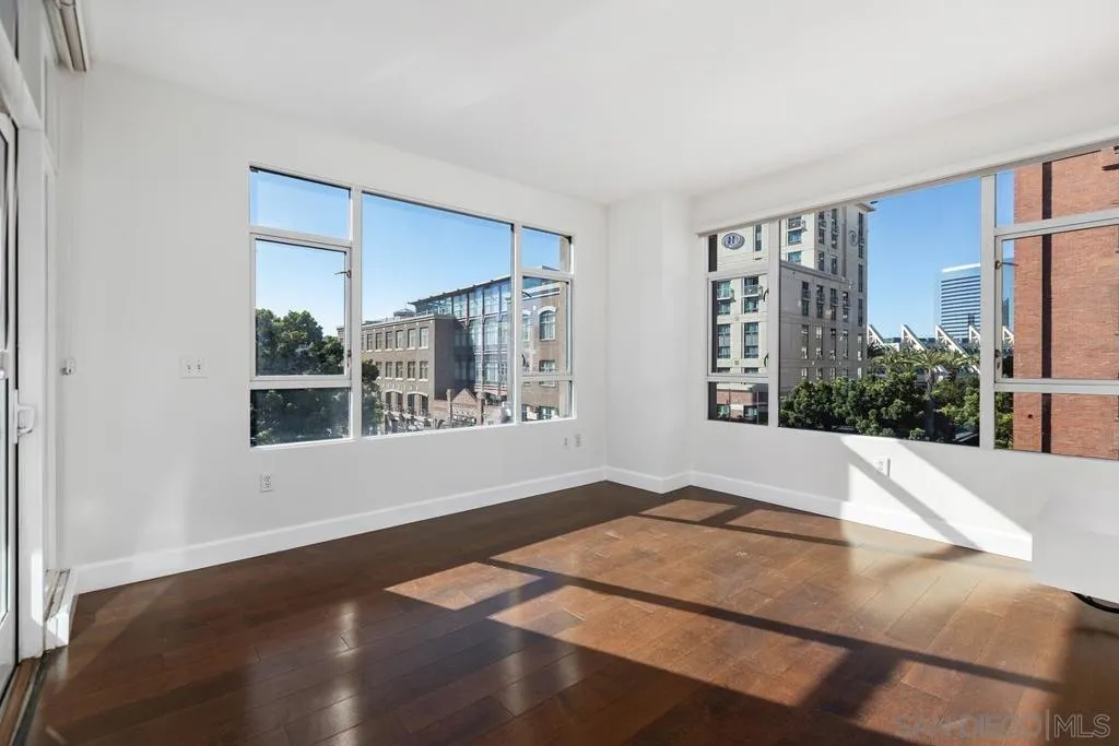 530 K St 303, San Diego, California 92101 home-pic-4