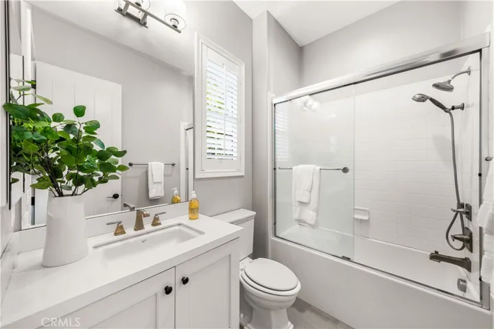 267 N Baldy Vista, Glendora, California 91741